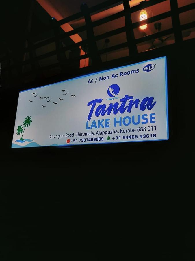 Tantra Lake House Alappuzha Bagian luar foto