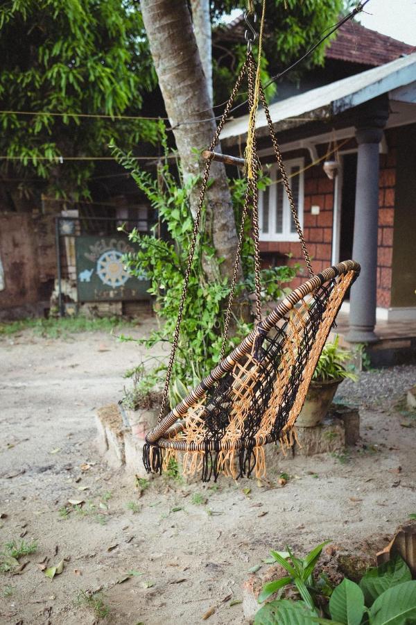 Tantra Lake House Alappuzha Bagian luar foto